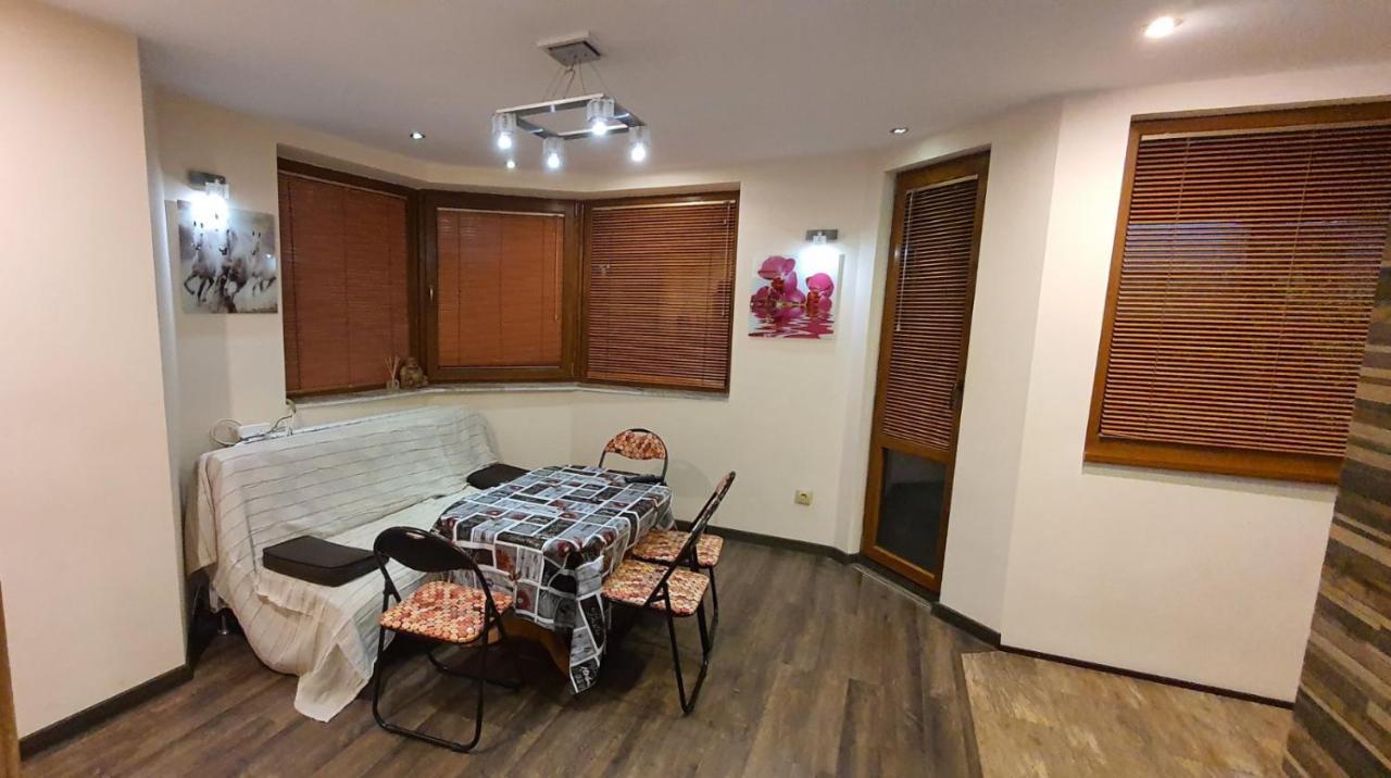 Apartment Knjaz Boris ポモリエ エクステリア 写真